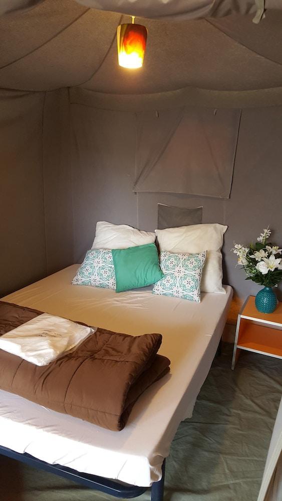 Camping De เนอแวร์ ภายนอก รูปภาพ